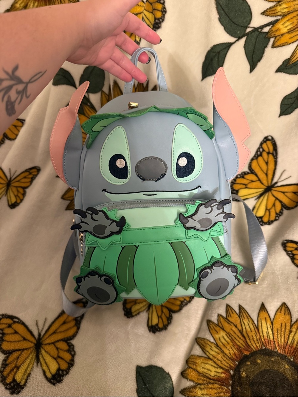 Loungefly Stitch Luau Bag